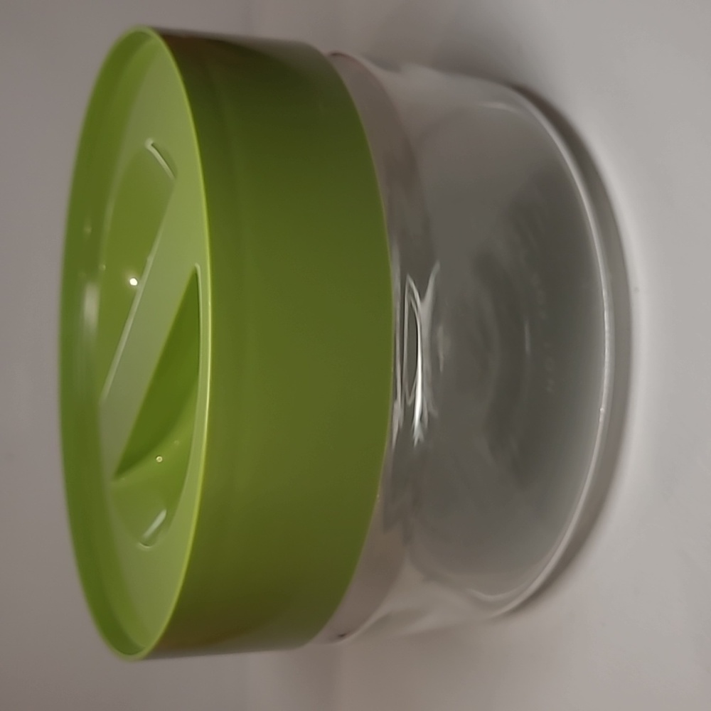 1970s pyrex Canister food jar container with avocado green lid